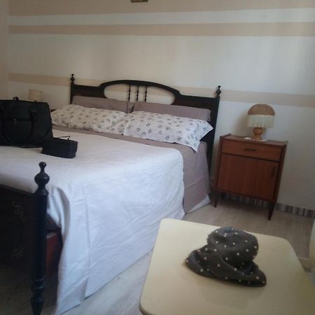 La Villa Bellaria-Igea Marina Buitenkant foto