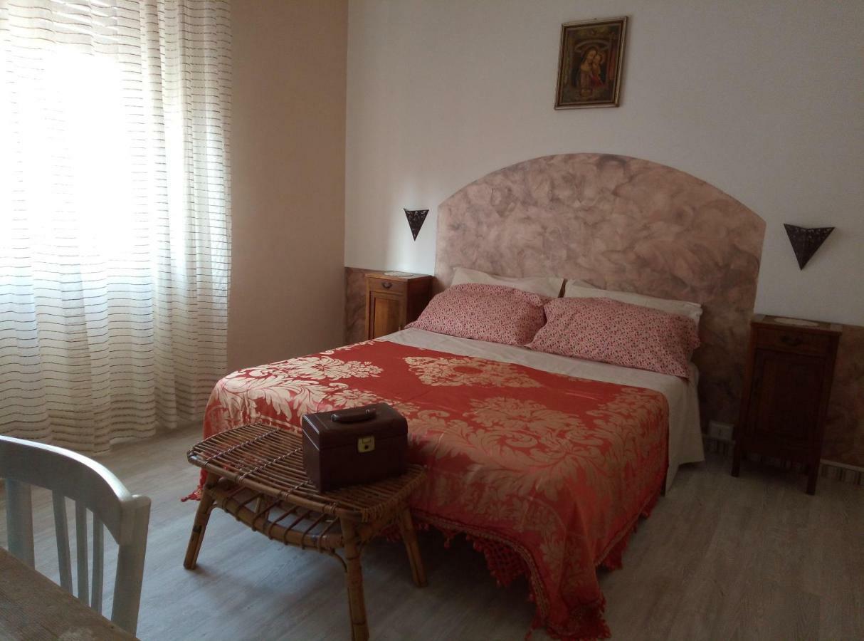 La Villa Bellaria-Igea Marina Buitenkant foto