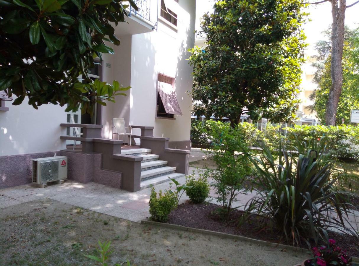 La Villa Bellaria-Igea Marina Buitenkant foto